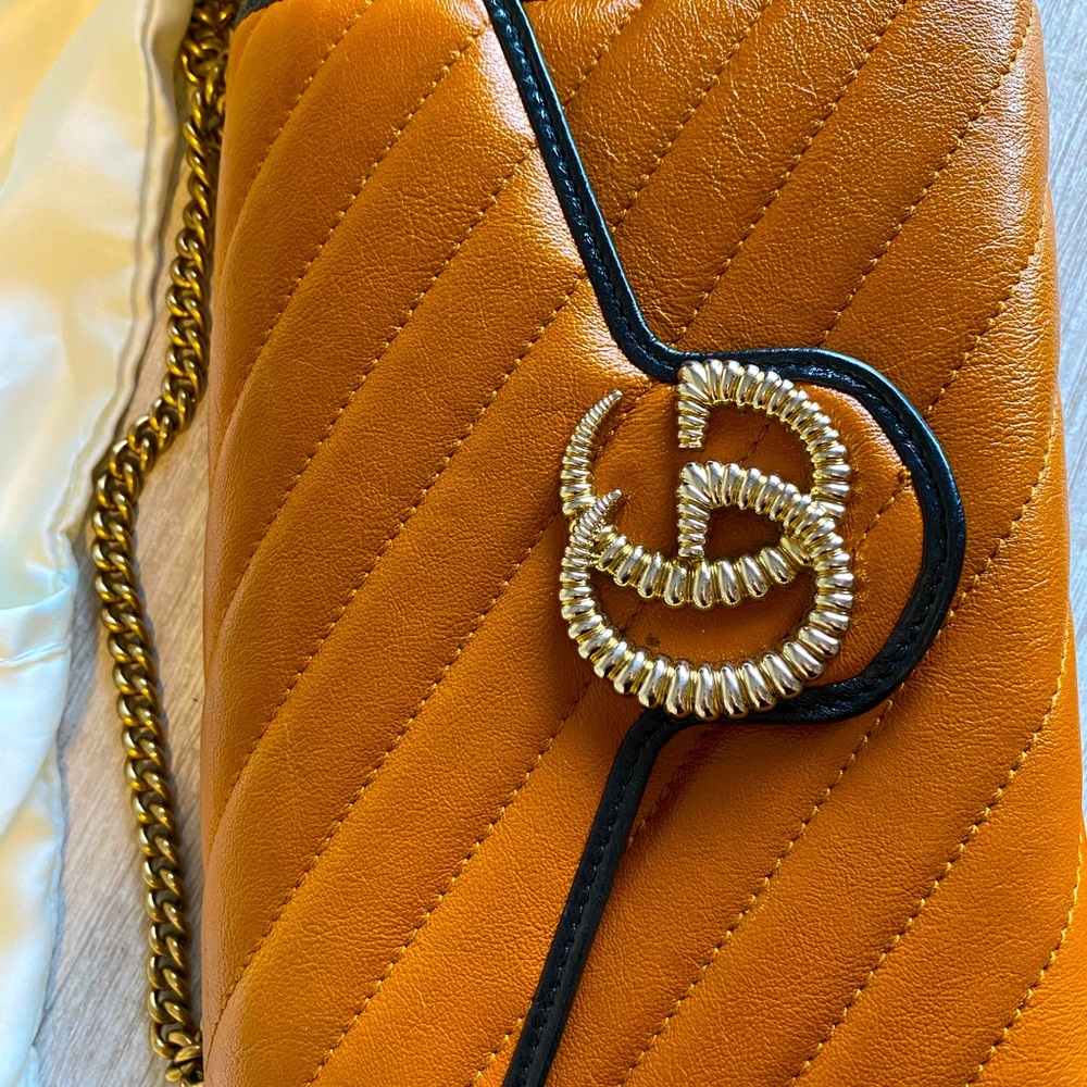 Authentic Gucci, Marmont, Tan leather.